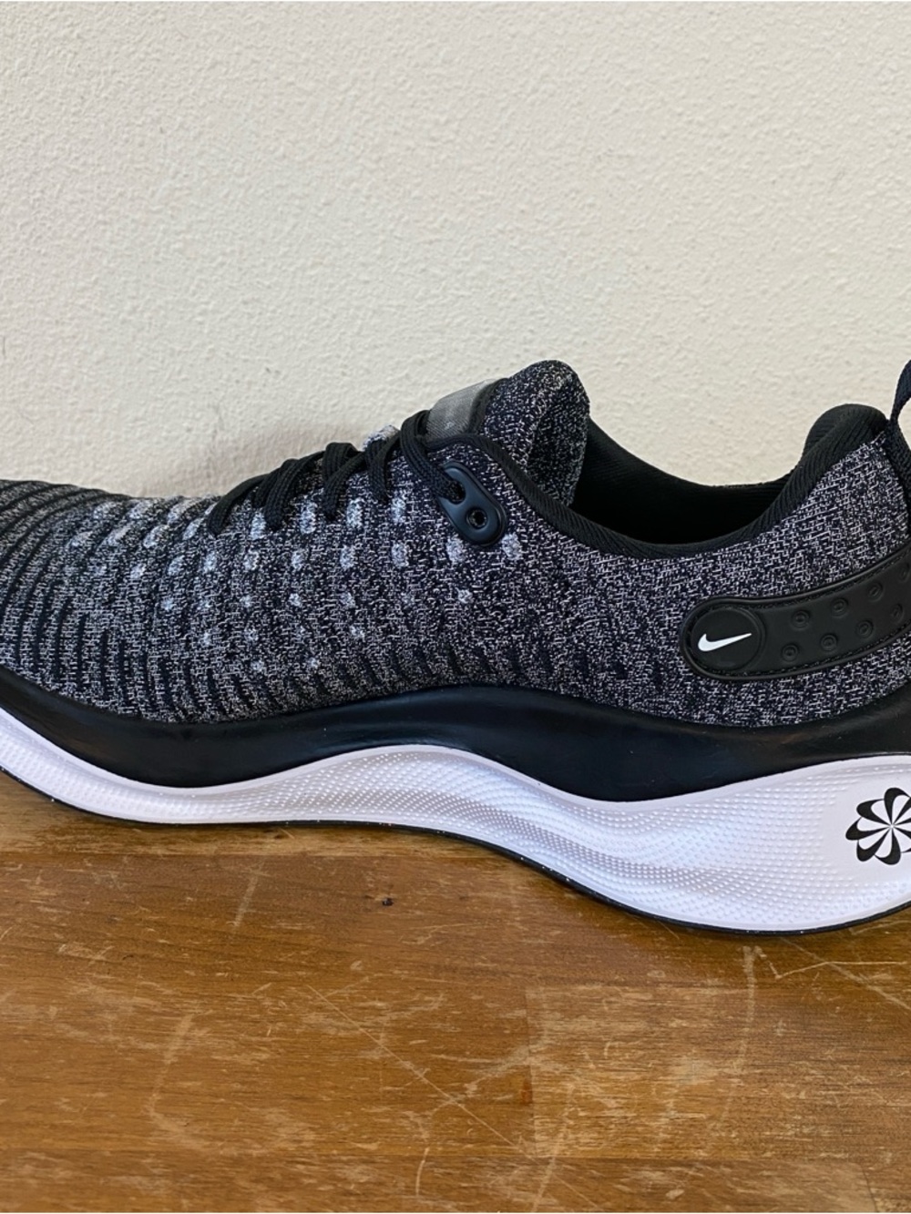 Nike ReactX Infinity Run 4 Running Shoes Black White Oreo - Women’s Size 10 - Picture 9 of 13